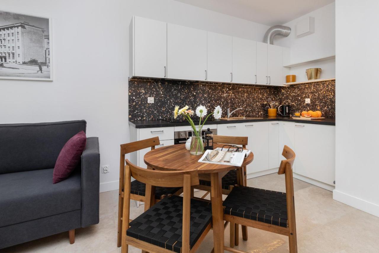 Plac Unii Apartment Gdynia City Centre By Noclegi Renters Kültér fotó