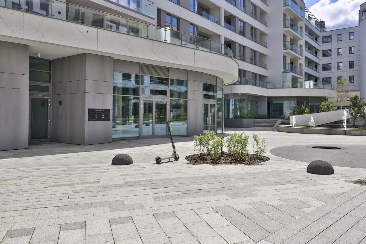 Plac Unii Apartment Gdynia City Centre By Noclegi Renters Kültér fotó
