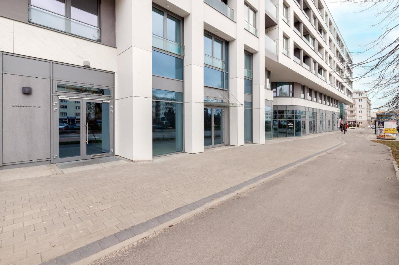 Plac Unii Apartment Gdynia City Centre By Noclegi Renters Kültér fotó